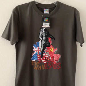 Mens T-Shirt Small Army Green Stitched The Wall